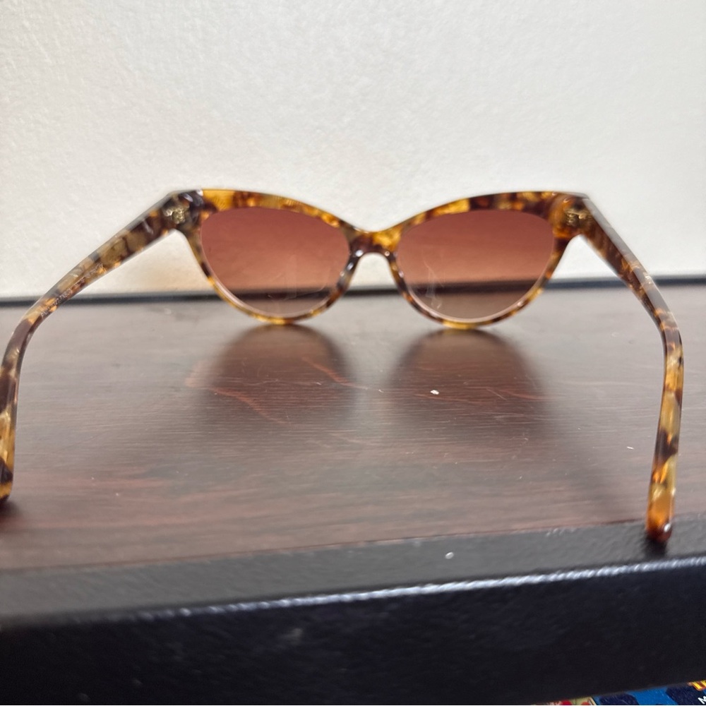 Patricia Nash Tortoise Shell Cat Eye Sunglasses - Size 55-16-145 - Picture 4 of 7